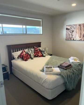 Apartment By The Marina Whitianga Eksteriør billede